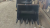 D0610E30 Bucket 770mm Largura 0,14m³ Pesado para a escavadeira
