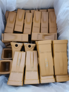 Ferramentas de envolvimento do solo adaptador de peças de reposição 61N8-31310 Hyundai Excavator Parte de dentes pesados