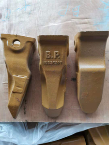 Dente de balde CAT J350 1U3352PT