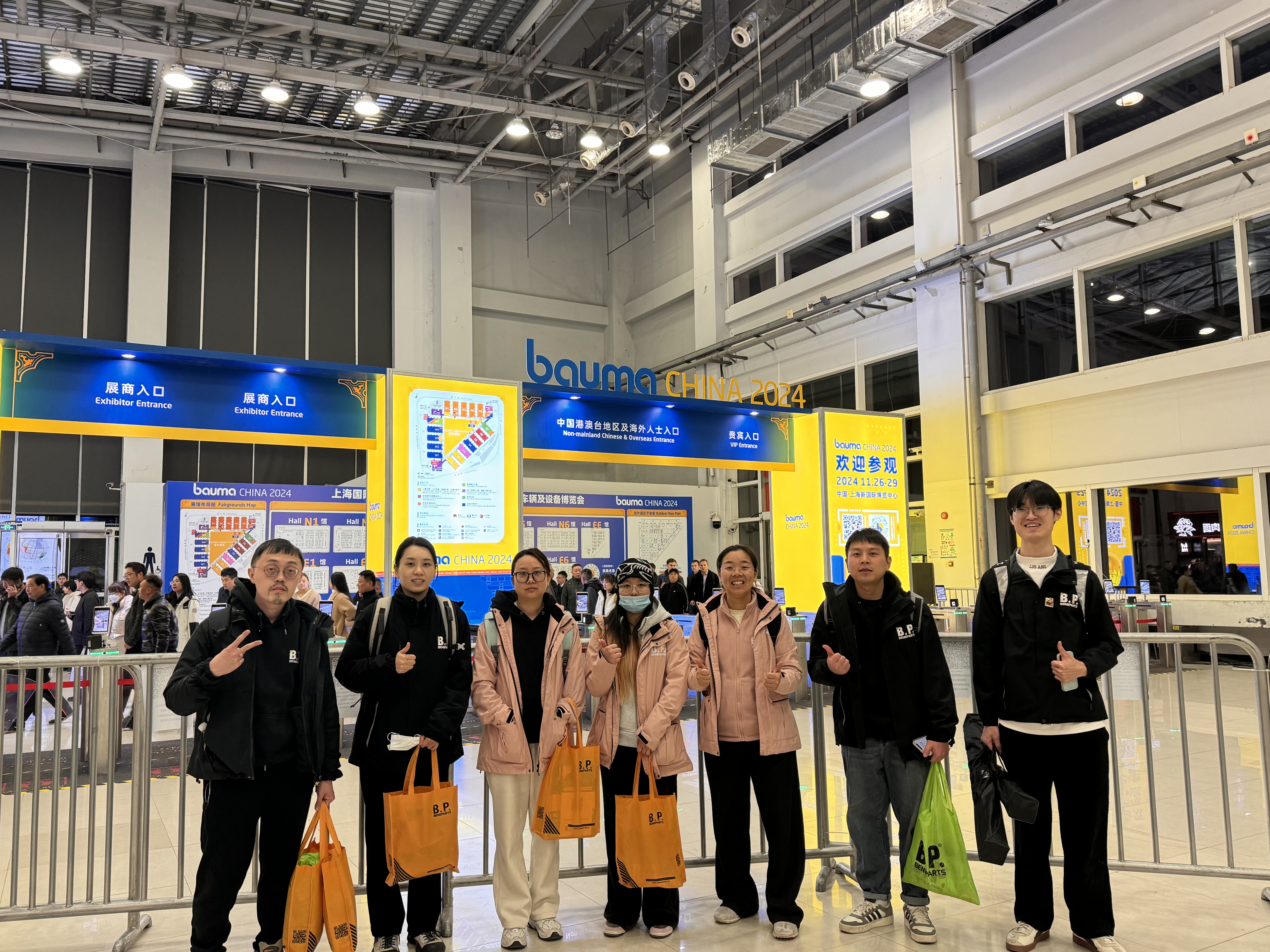 Equipe de vendas Bauma China 2024-Beneparts